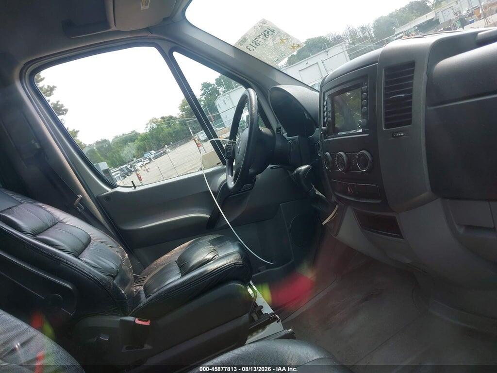 WDRPE745775184882 2007 FREIGHTLINER SPRINTER 2500 photo no. 5