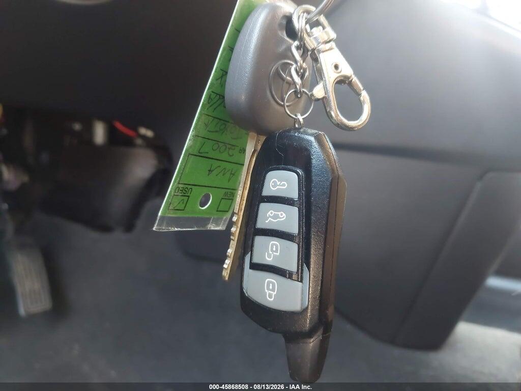 2T1KR32EX7C665321 2007 TOYOTA MATRIX photo no. 11