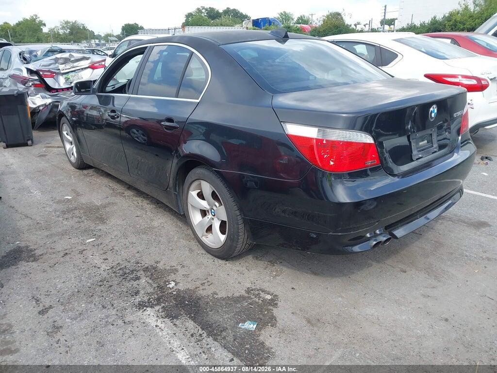 WBANE73507CM50616 2007 BMW 530I photo no. 3