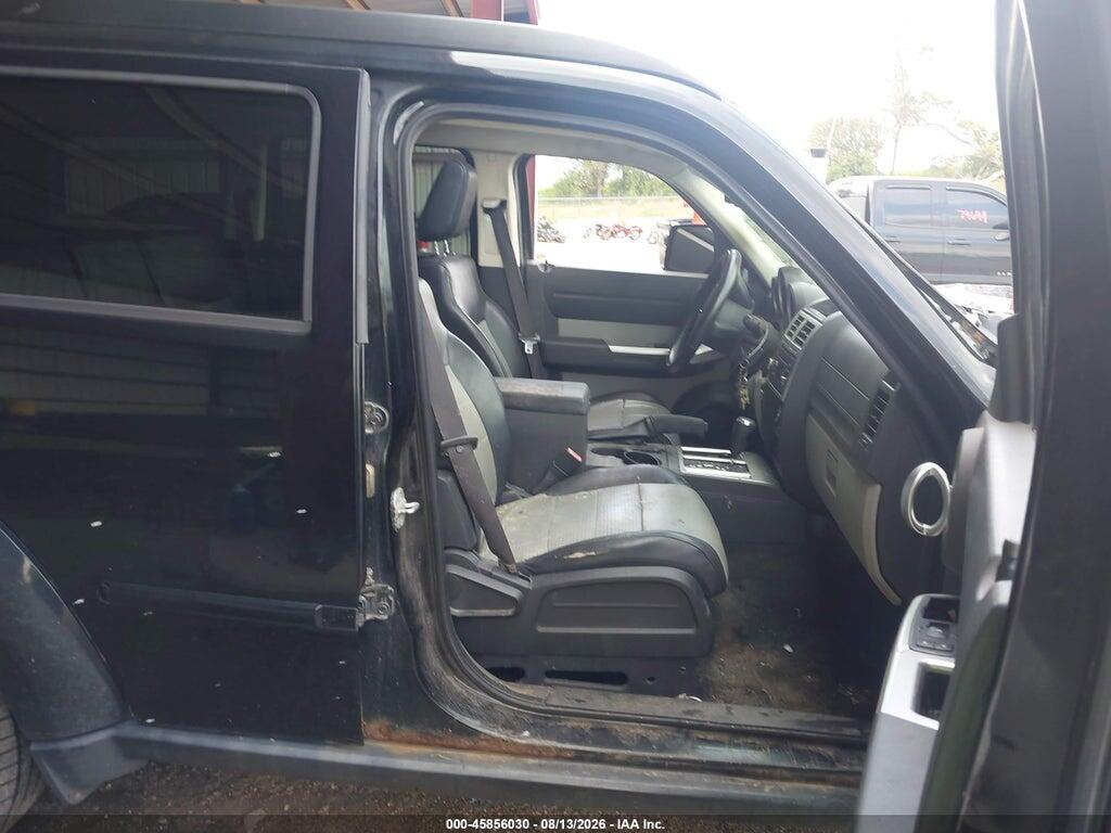 1D8GU58K87W570097 2007 DODGE NITRO photo no. 5