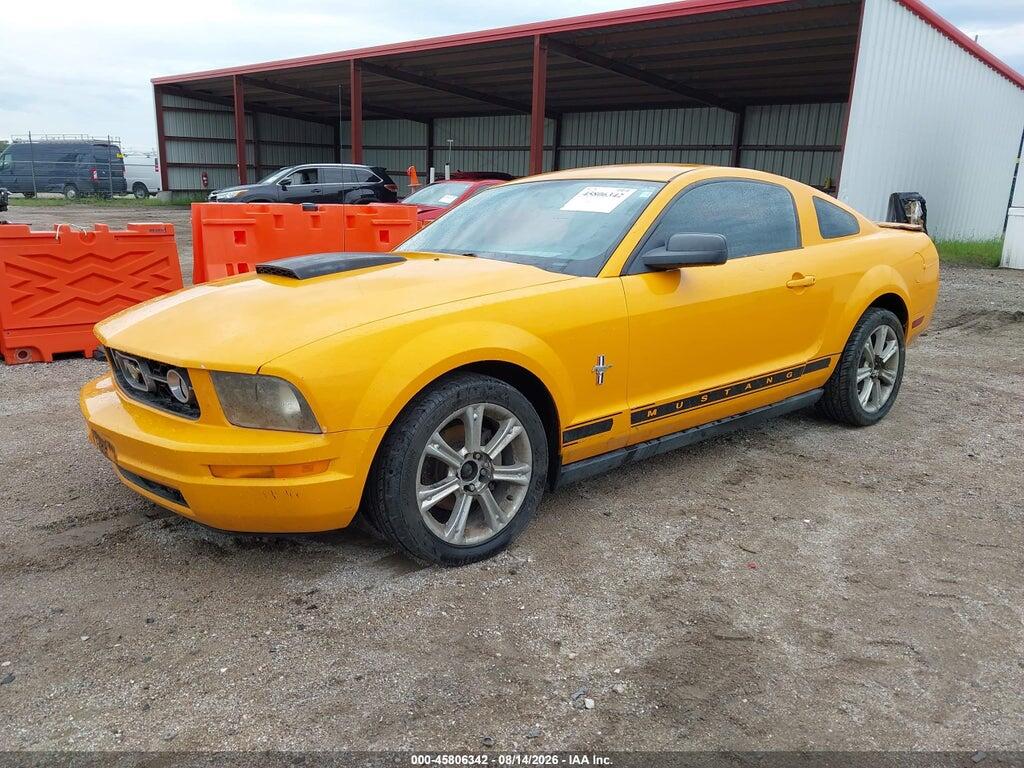 1ZVHT80N175215367 2007 FORD MUSTANG photo no. 2