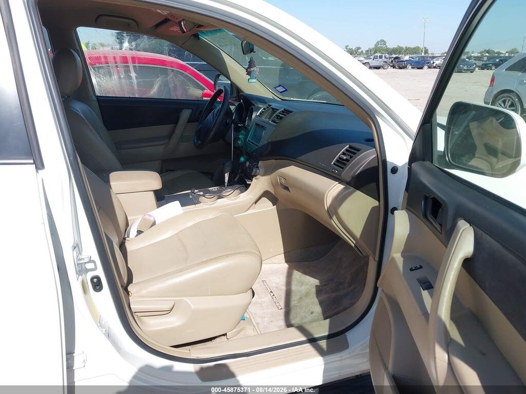 JTEES41A582037961 2008 TOYOTA HIGHLANDER photo no. 5