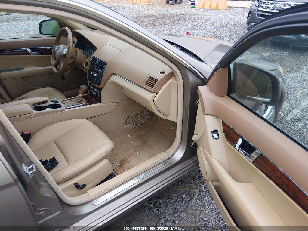 WDDGF54X88F126137 2008 MERCEDES-BENZ C 300 photo no. 5