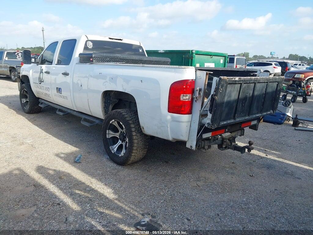 1GCHC73689F186240 2009 CHEVROLET SILVERADO 3500HD photo no. 3