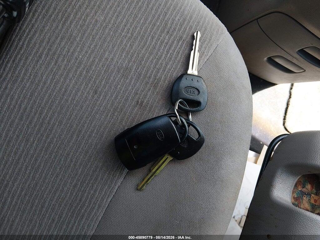 KNDMB233796295301 2009 KIA SEDONA photo no. 11