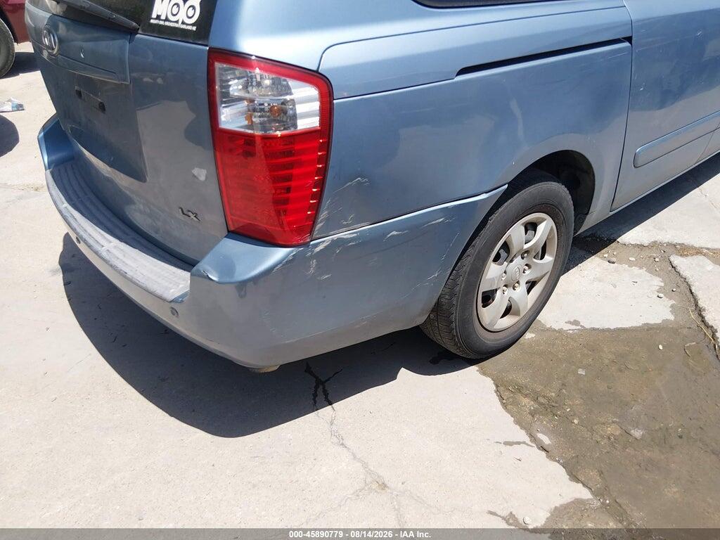 KNDMB233796295301 2009 KIA SEDONA photo no. 6