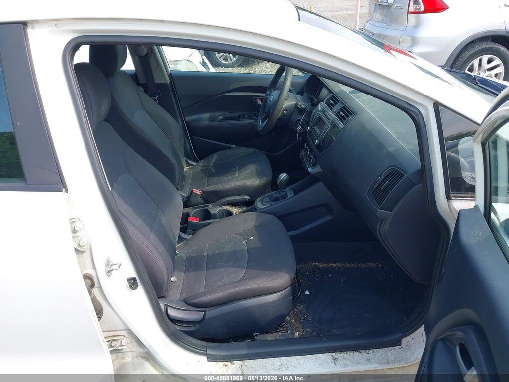 KNADM4A39G6000895 2016 KIA RIO photo no. 5