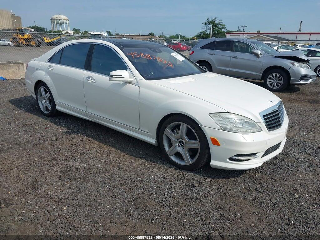 2010 MERCEDES-BENZ S 550 WDDNG8GB3AA328442