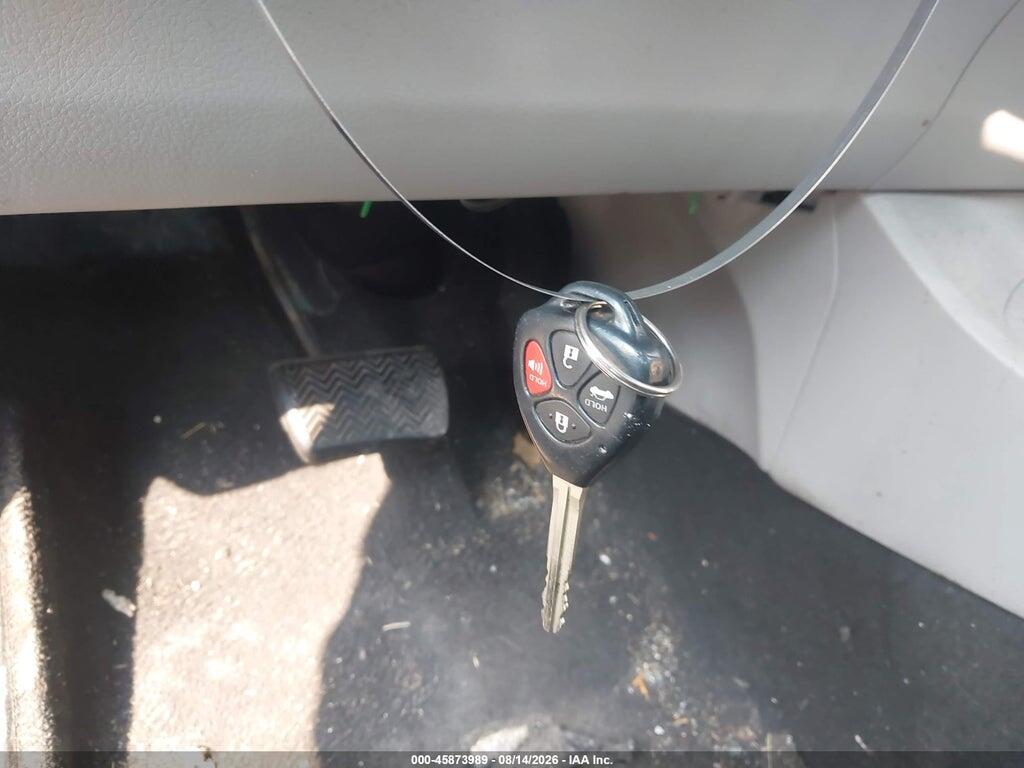 2T1BU4EE6AC257390 2010 TOYOTA COROLLA photo no. 11
