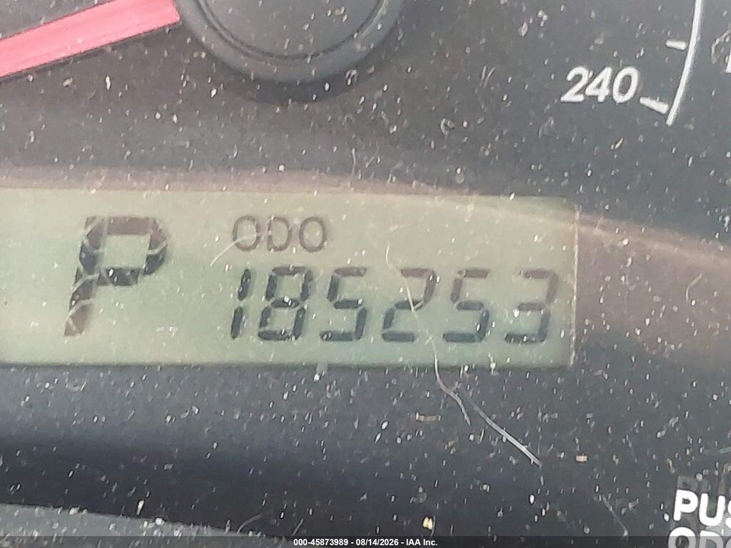 2T1BU4EE6AC257390 2010 TOYOTA COROLLA photo no. 12