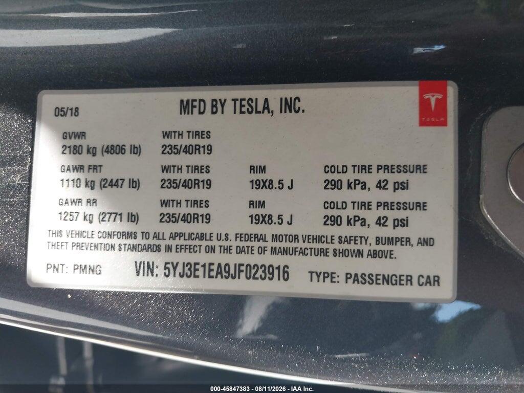 5YJ3E1EA9JF023916 2018 TESLA MODEL 3 photo no. 9