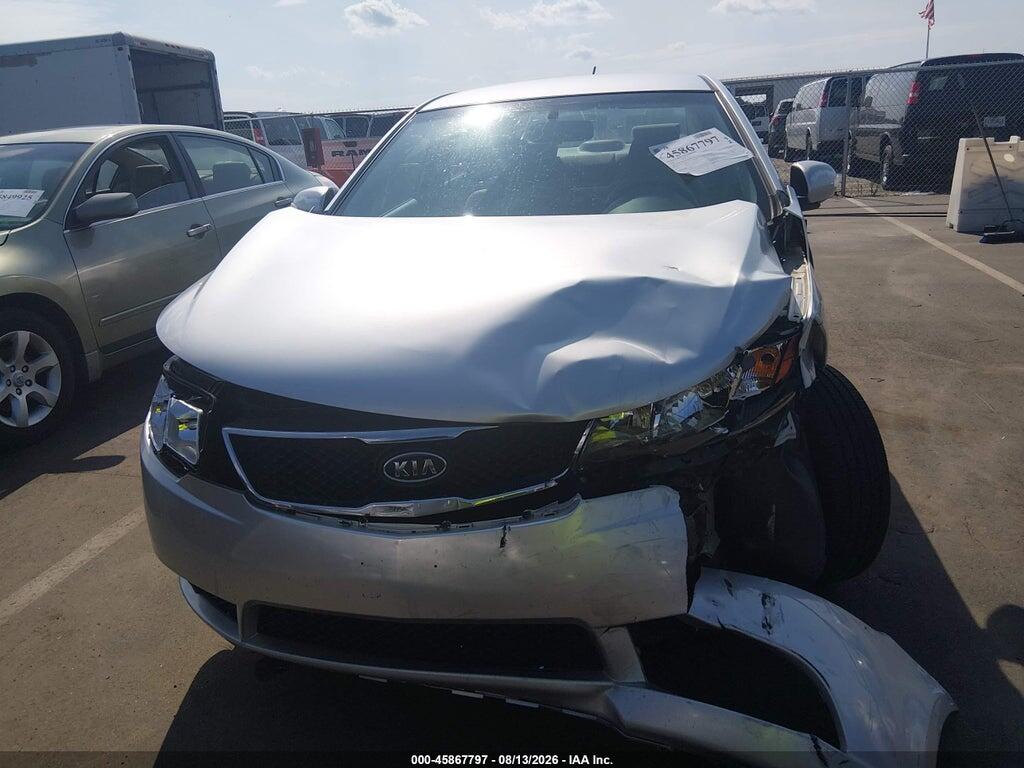 KNAFU4A20A5106018 2010 KIA FORTE photo no. 11