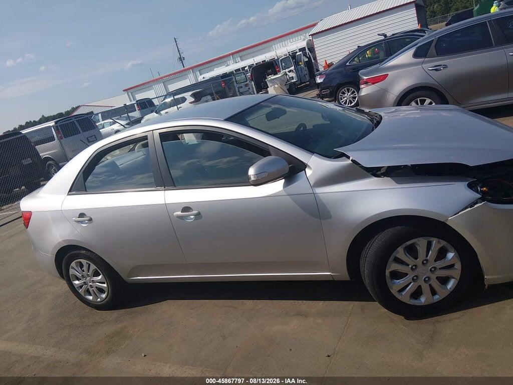 KNAFU4A20A5106018 2010 KIA FORTE photo no. 12