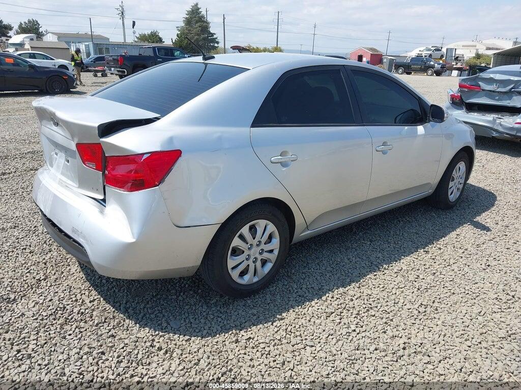 KNAFU4A27A5267935 2010 KIA FORTE photo no. 4