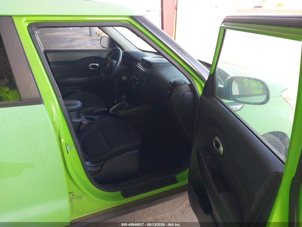 KNDJP3A59H7419740 2017 KIA SOUL photo no. 5