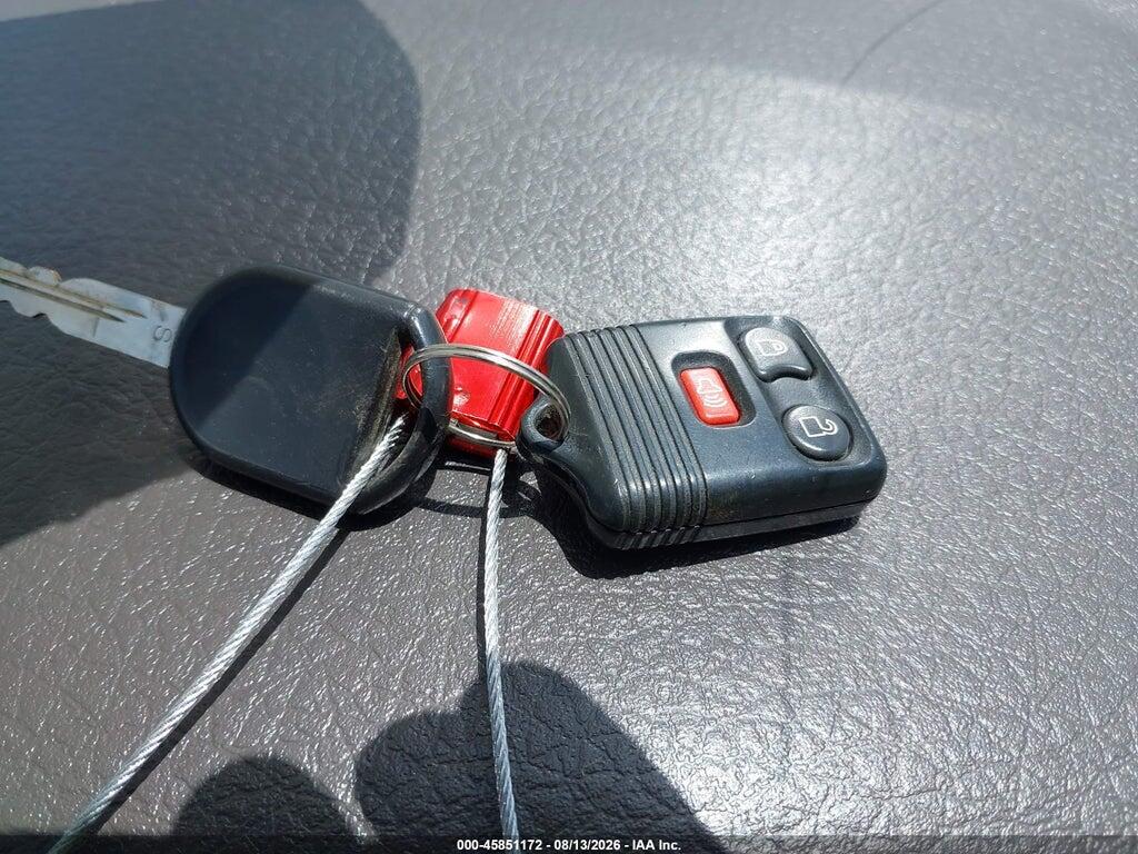 1FTMF1CW9AKA83178 2010 FORD F-150 photo no. 11