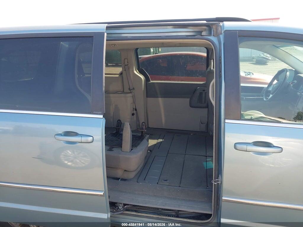 2A4RR5D18AR458206 2010 CHRYSLER TOWN & COUNTRY photo no. 8