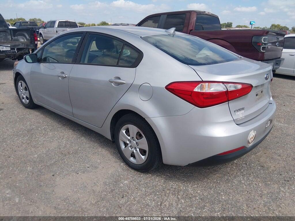 KNAFK4A60G5521647 2016 KIA FORTE photo no. 3