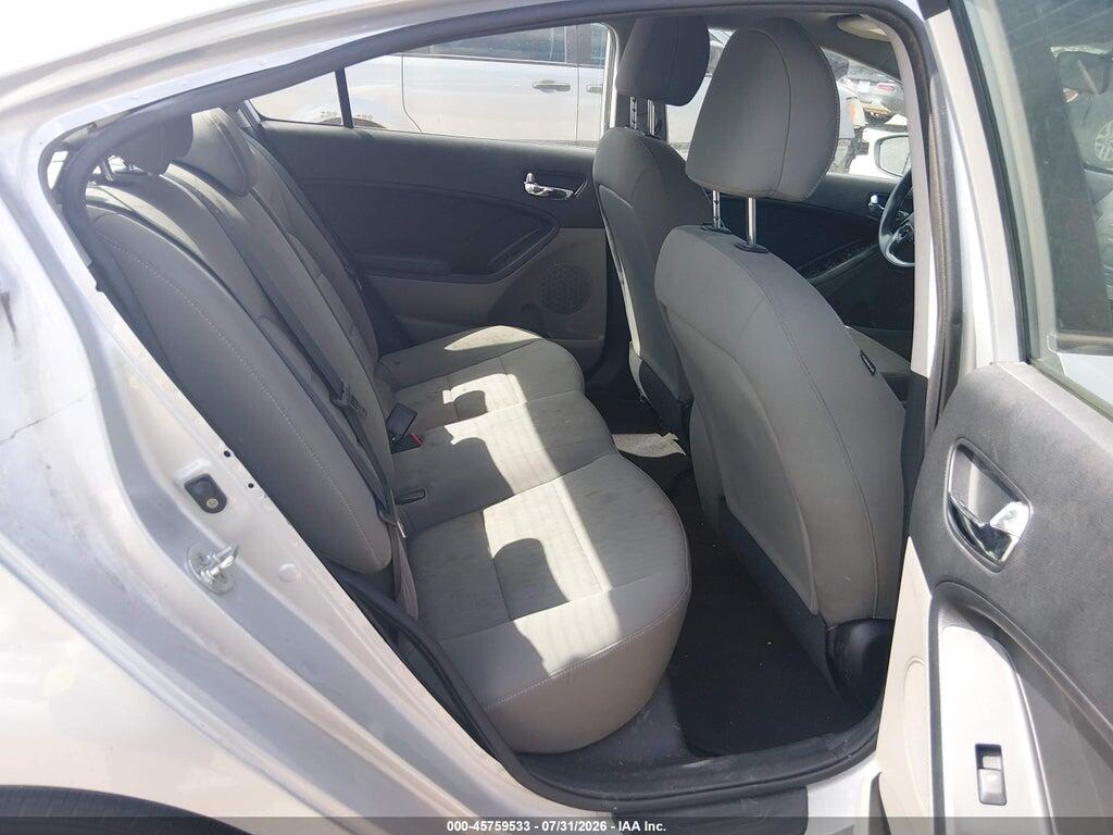KNAFK4A60G5521647 2016 KIA FORTE photo no. 8