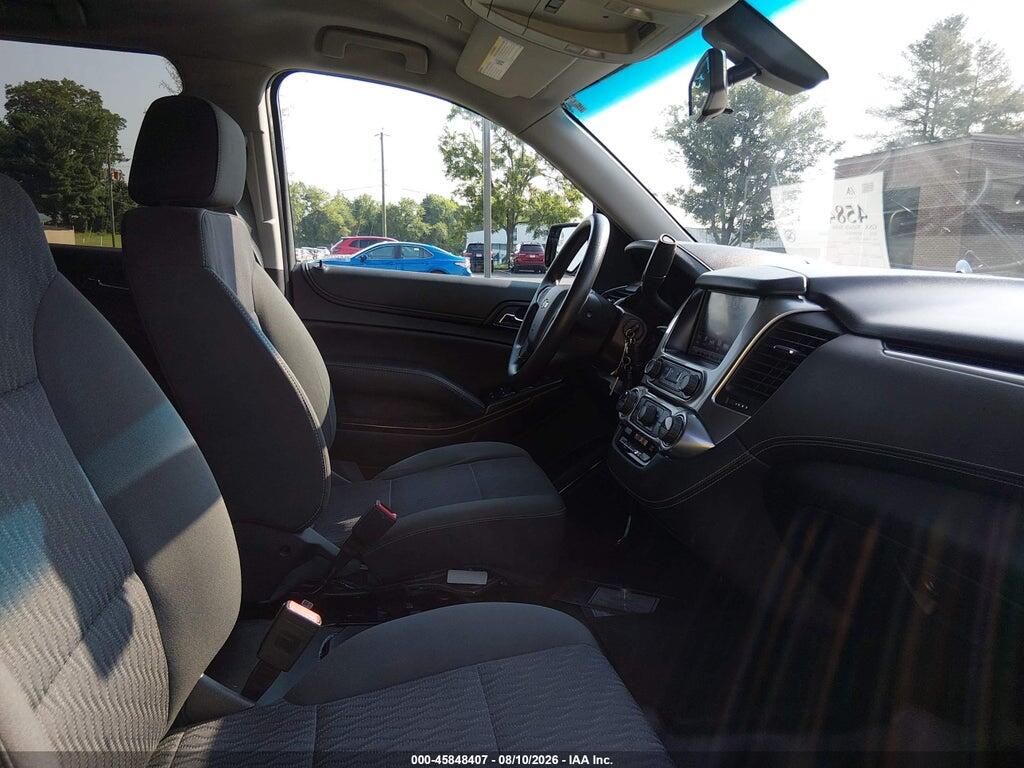 1GNSKEEC1JR275416 2018 CHEVROLET TAHOE photo no. 5