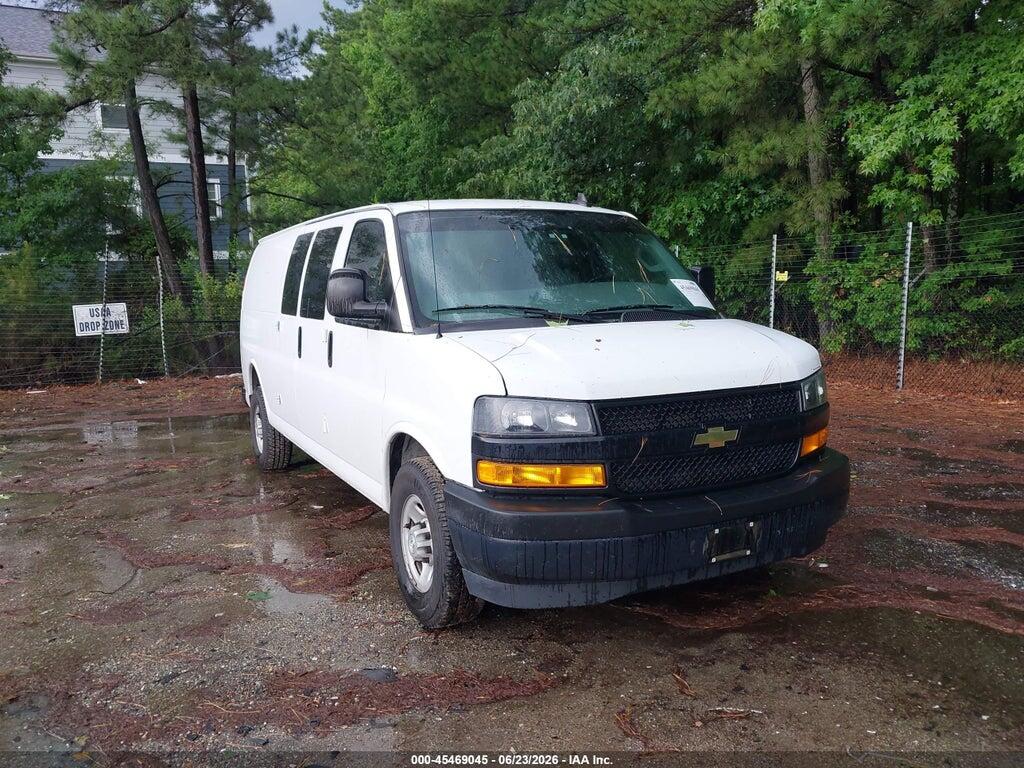 1GCZGHFG2J1218331 2018 CHEVROLET EXPRESS 3500 photo no. 1