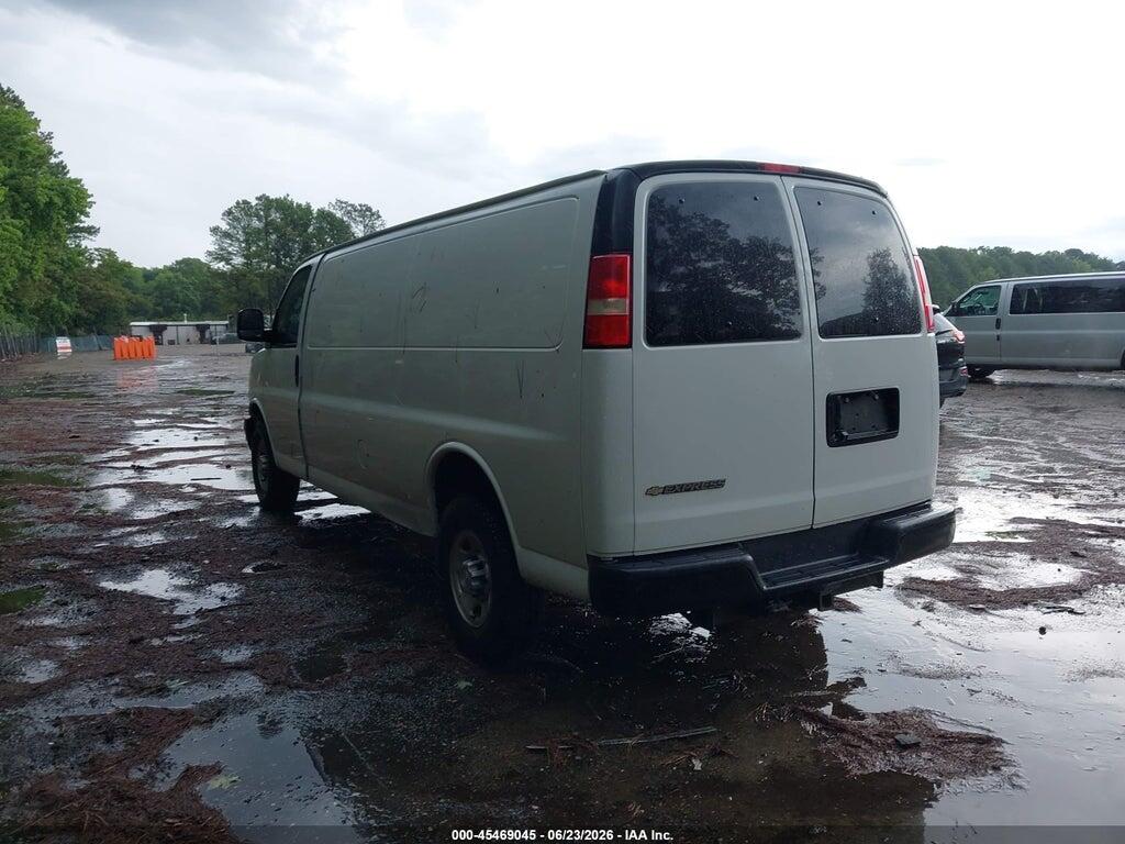1GCZGHFG2J1218331 2018 CHEVROLET EXPRESS 3500 photo no. 3