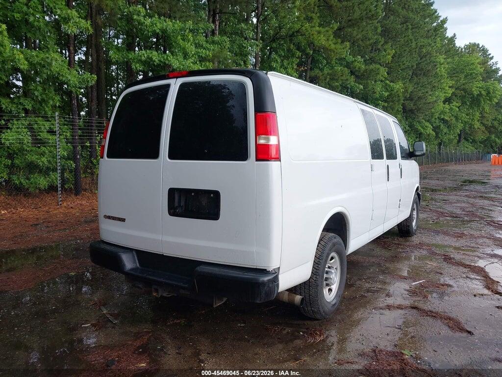 1GCZGHFG2J1218331 2018 CHEVROLET EXPRESS 3500 photo no. 4