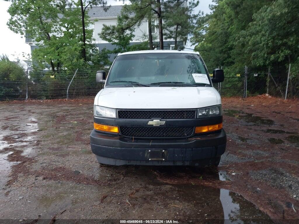 1GCZGHFG2J1218331 2018 CHEVROLET EXPRESS 3500 photo no. 6