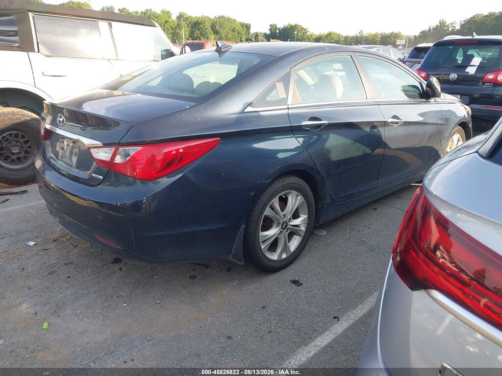 5NPEC4AC8BH258530 2011 HYUNDAI SONATA photo no. 4