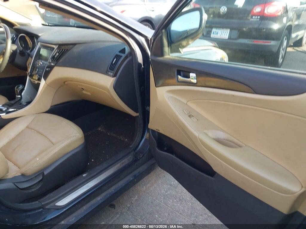 5NPEC4AC8BH258530 2011 HYUNDAI SONATA photo no. 5