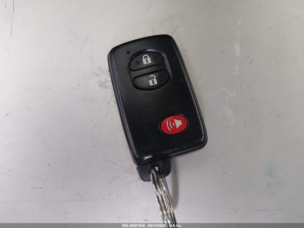 JTDZN3EU2E3312476 2014 TOYOTA PRIUS V photo no. 11
