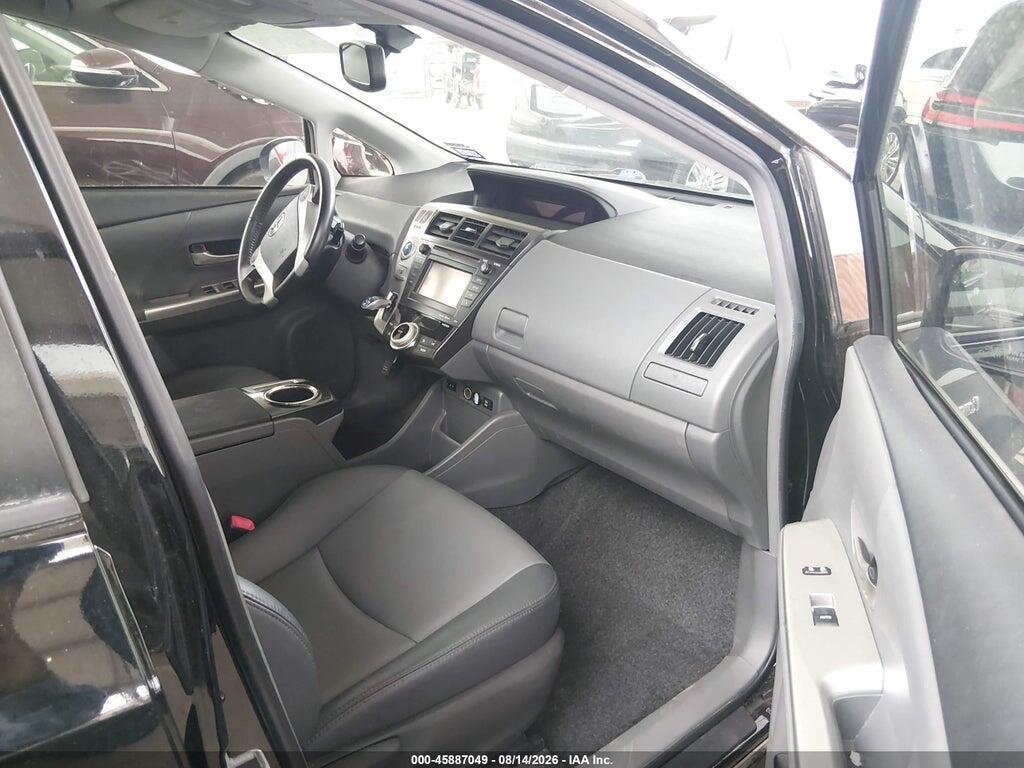 JTDZN3EU2E3312476 2014 TOYOTA PRIUS V photo no. 5