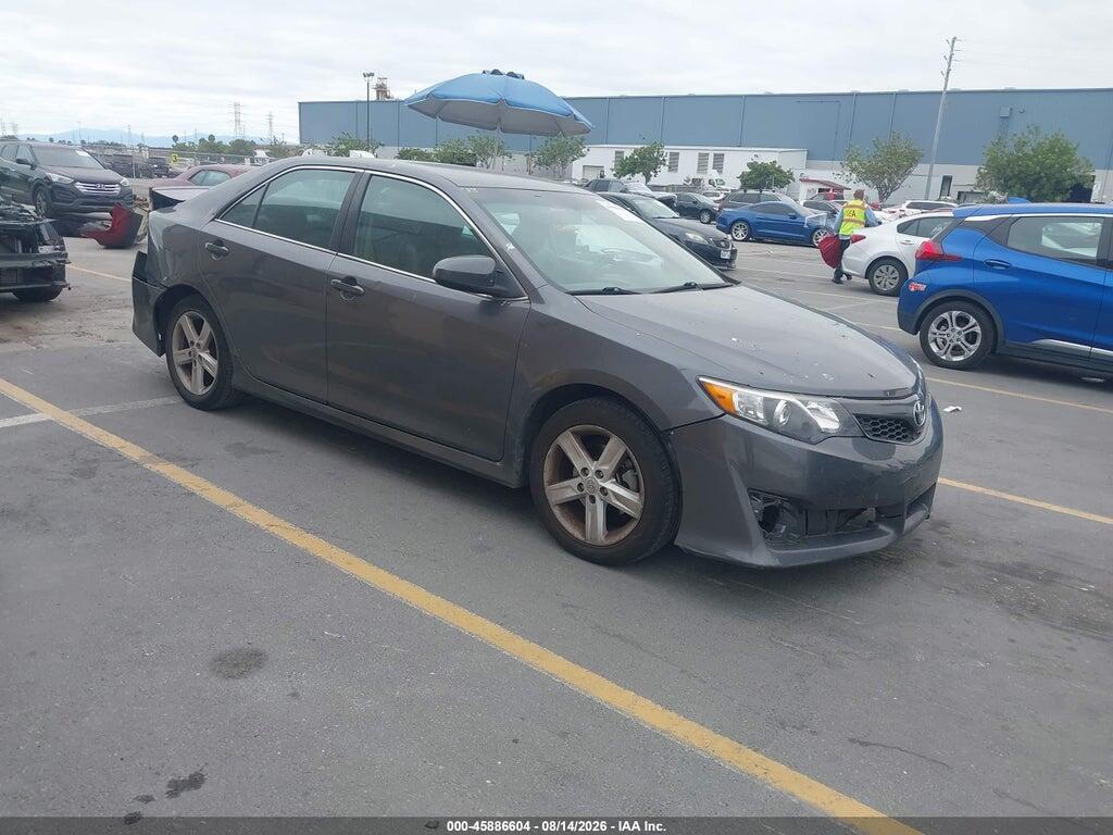 4T1BF1FK3EU366360 2014 TOYOTA CAMRY photo no. 1