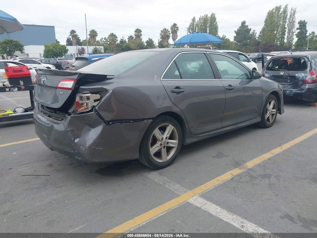 4T1BF1FK3EU366360 2014 TOYOTA CAMRY photo no. 4