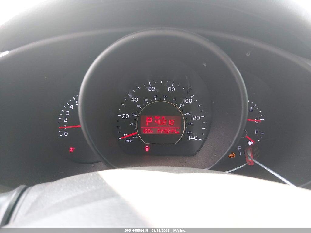 KNDJN2A28E7714040 2014 KIA SOUL photo no. 7