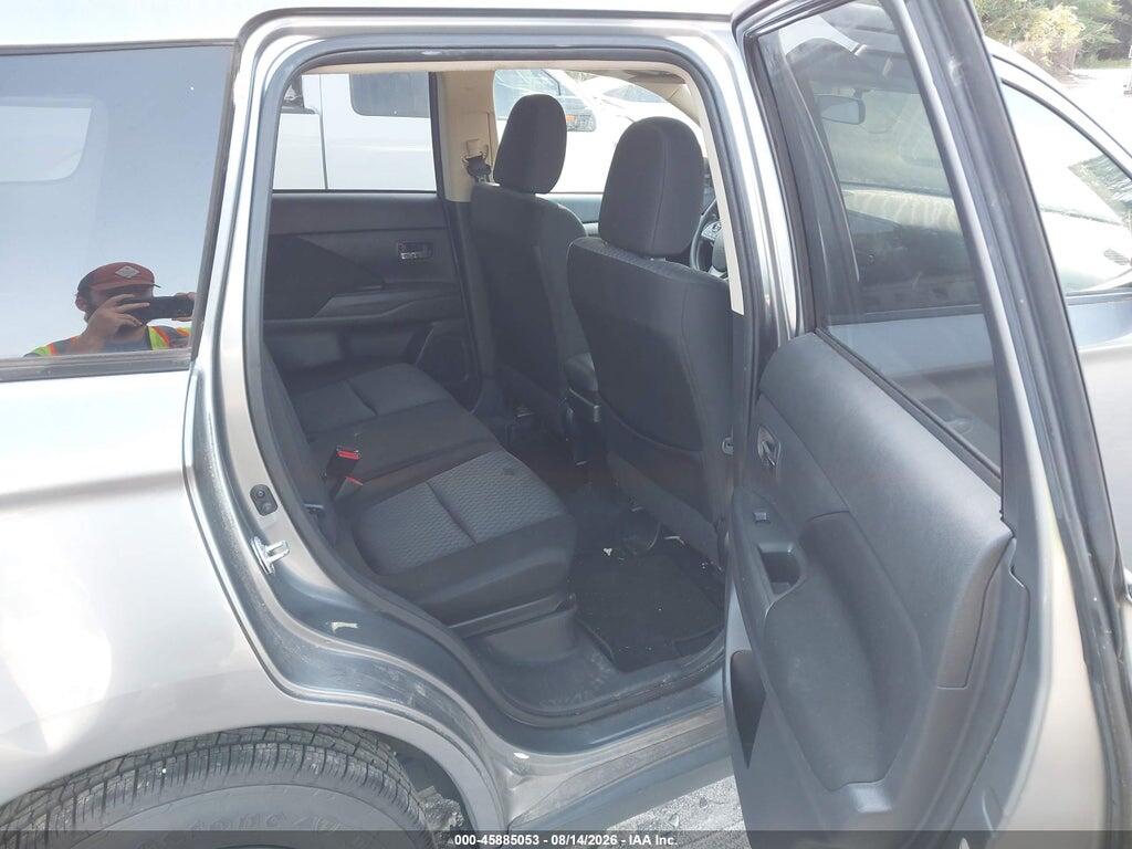 JA4AD2A37EZ002760 2014 MITSUBISHI OUTLANDER photo no. 8