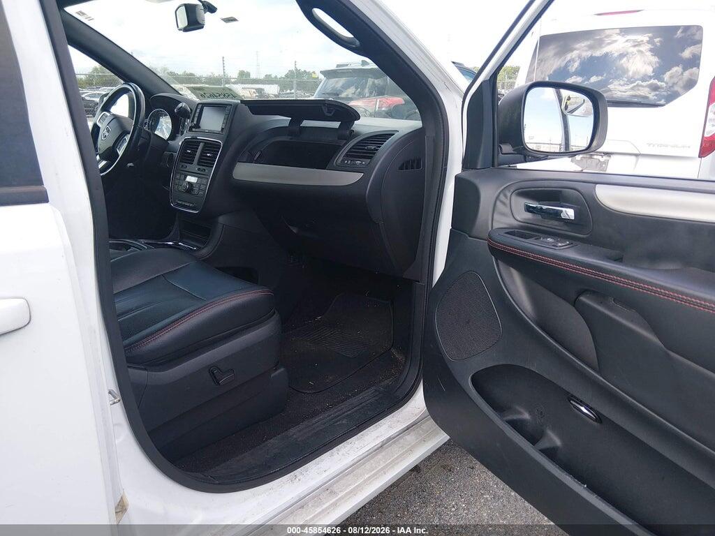 2C4RDGEG2JR168692 2018 DODGE GRAND CARAVAN photo no. 5