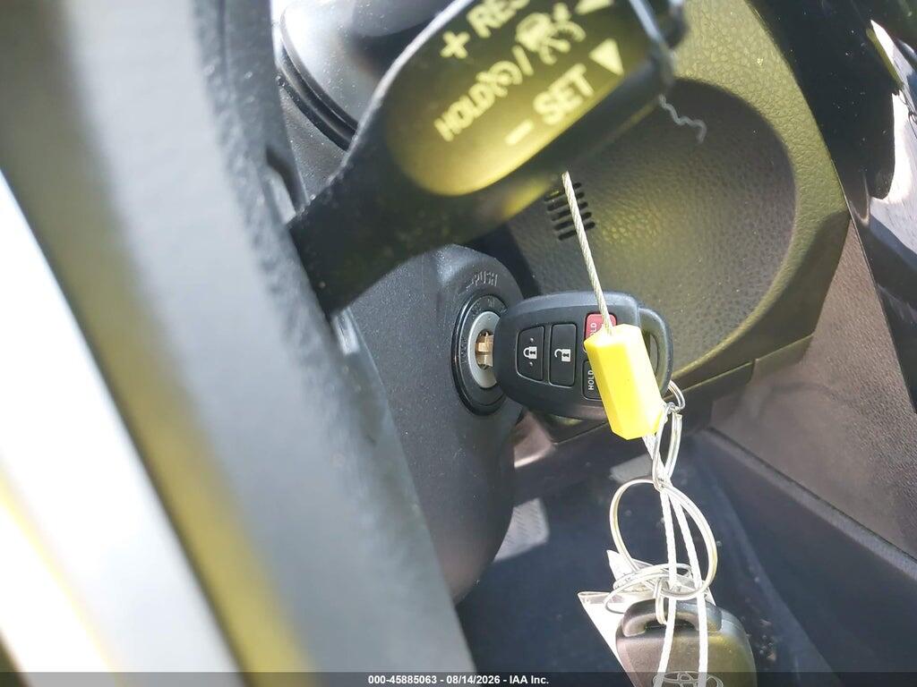 2T1BURHE6KC197542 2019 TOYOTA COROLLA photo no. 11