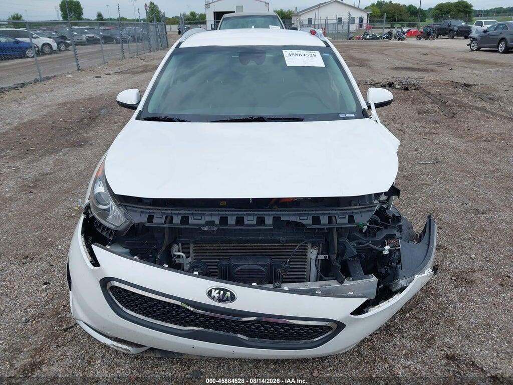 KNDCB3LC2K5243779 2019 KIA NIRO photo no. 12