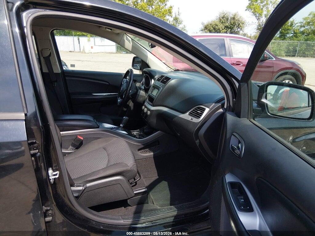 3C4PDCBB4KT773711 2019 DODGE JOURNEY photo no. 4