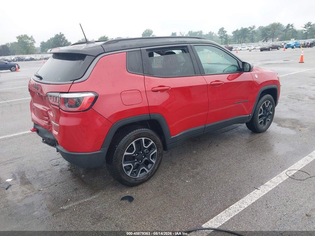 3C4NJDDBXKT671574 2019 JEEP COMPASS photo no. 4