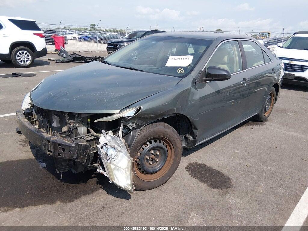 4T1BF1FK0EU441337 2014 TOYOTA CAMRY photo no. 2