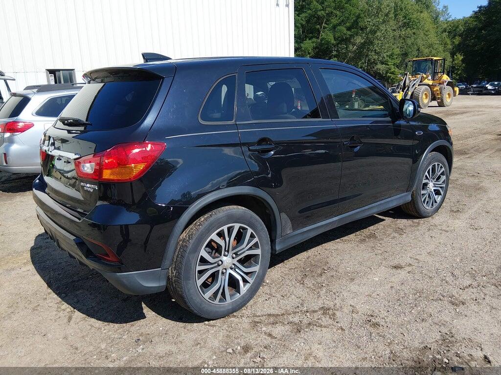 JA4AP3AU6JZ029819 2018 MITSUBISHI OUTLANDER SPORT photo no. 4