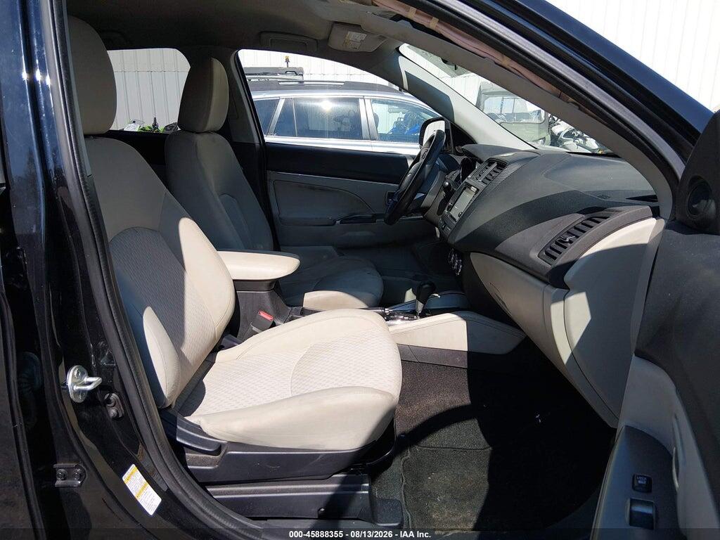 JA4AP3AU6JZ029819 2018 MITSUBISHI OUTLANDER SPORT photo no. 5