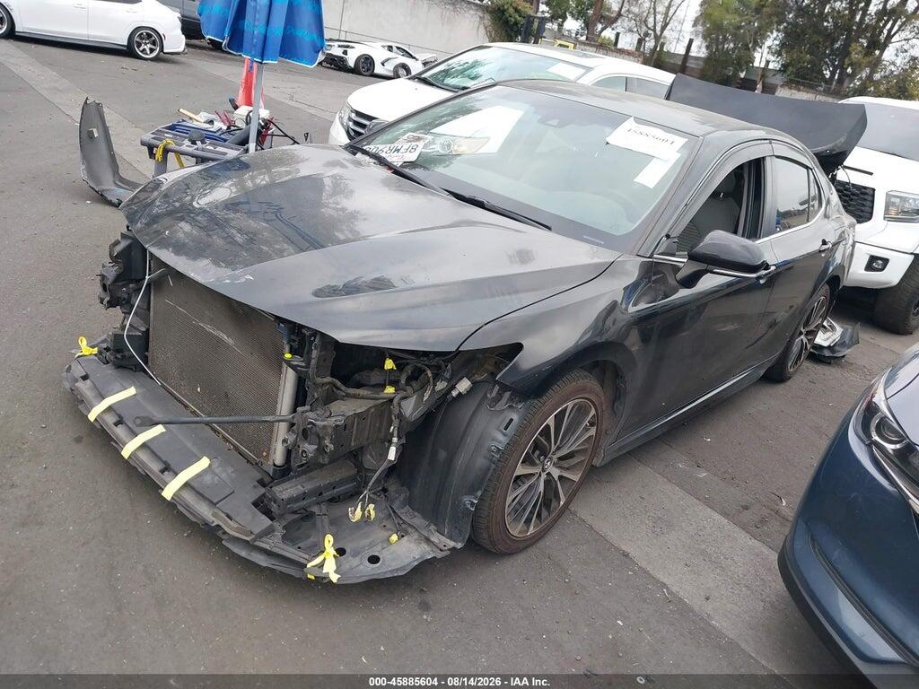 4T1B11HK7JU106470 2018 TOYOTA CAMRY photo no. 2
