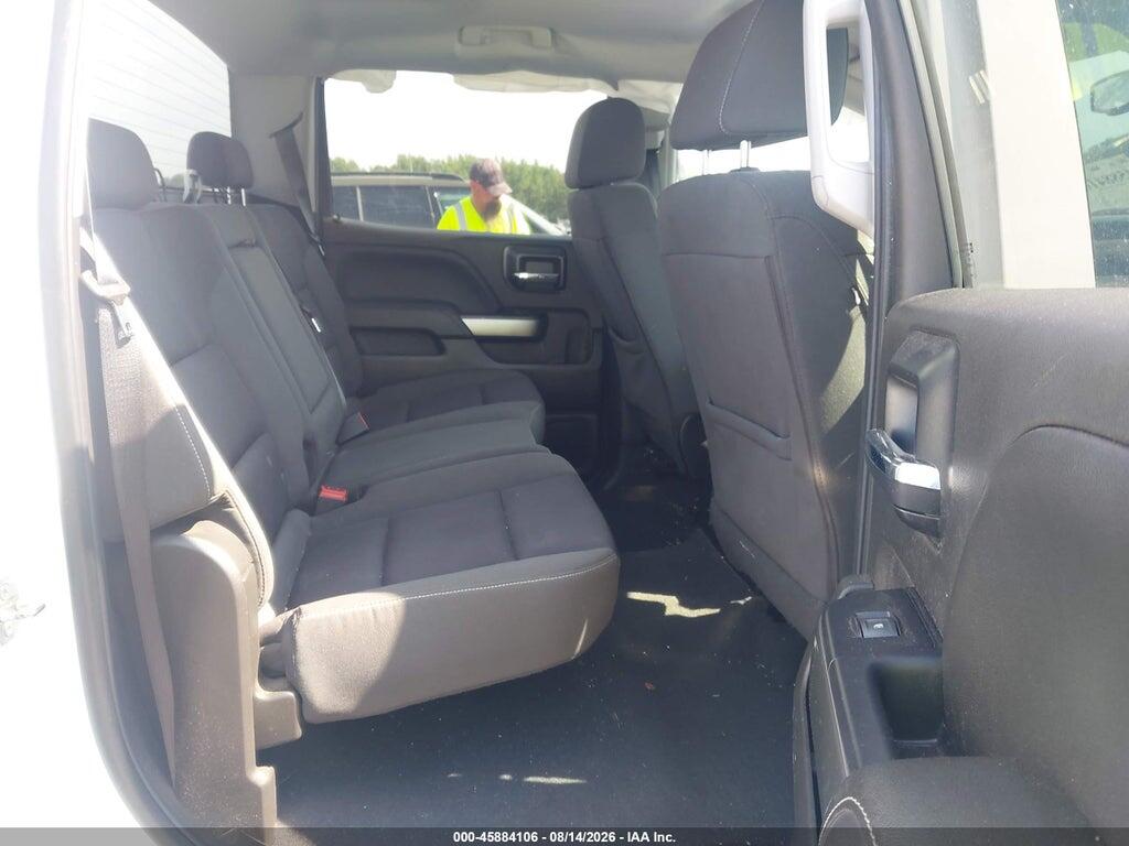 3GCUKREC2JG592047 2018 CHEVROLET SILVERADO 1500 photo no. 8