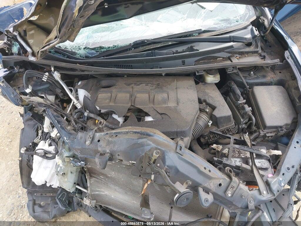 5YFBURHE3JP783159 2018 TOYOTA COROLLA photo no. 10
