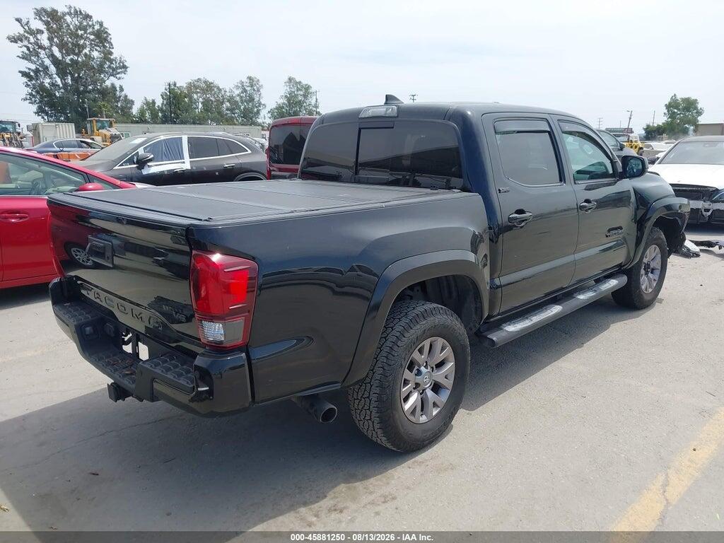 3TMAZ5CN8JM061626 2018 TOYOTA TACOMA photo no. 4