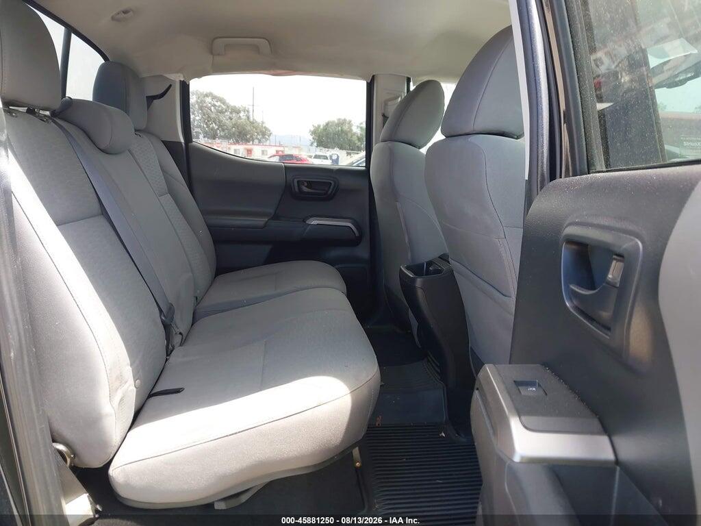 3TMAZ5CN8JM061626 2018 TOYOTA TACOMA photo no. 8