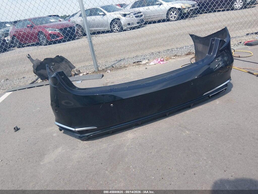 JH4KC2F99JC000496 2018 ACURA RLX SPORT HYBRID photo no. 12